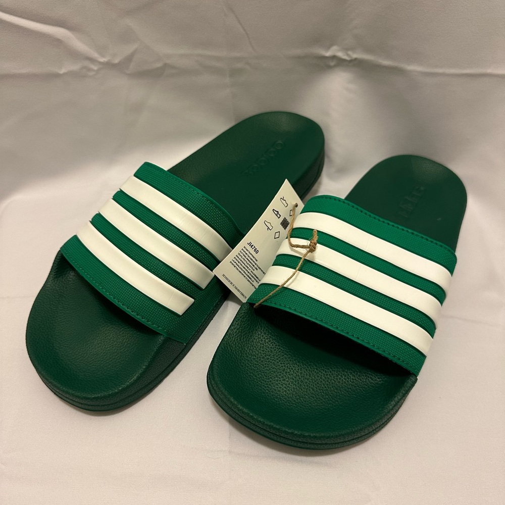 Adidas Adilette Shower Slides Collegiate Green and White U.S. Size 10